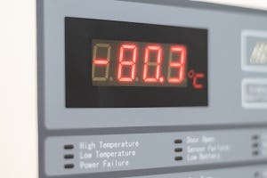 Onderzoek naar duurzame configuraties en koudemiddelen voor ultra-lagetemperatuursystemen