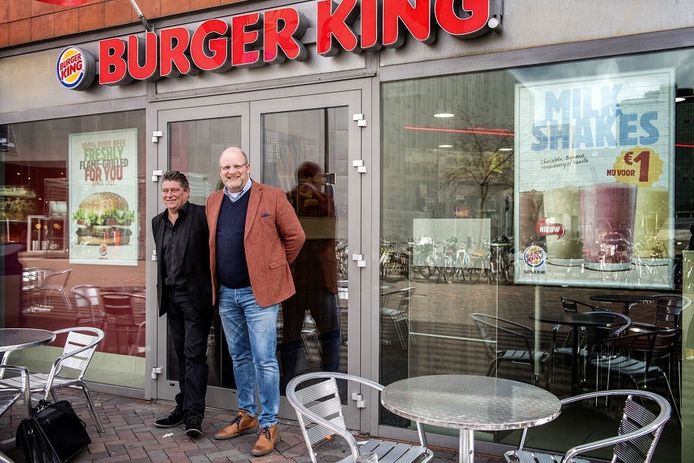 Arco Michaelis en Marco Balkema van Euromate bij Burger King Bijlmer Arena. Foto credits: Marjan Sins.